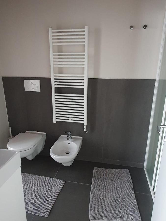 דירות פסקיארה דל גארדה Residenza Puoti מראה חיצוני תמונה