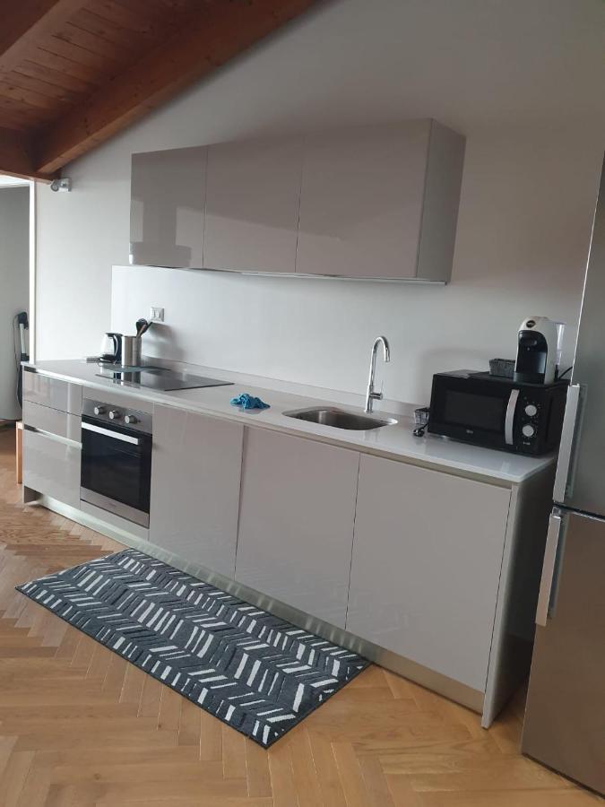 דירות פסקיארה דל גארדה Residenza Puoti מראה חיצוני תמונה